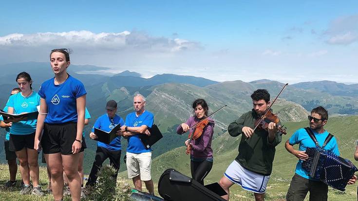 Gaur hasiko da Mendizale Astea Biterin,  'Urmuga' dokumentalaren emanaldiarekin