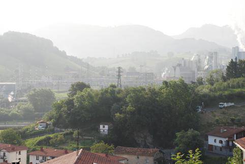 Santa Barbaratik Portura dijoan aireko argindar linea kentzen hasiko dira bihar
