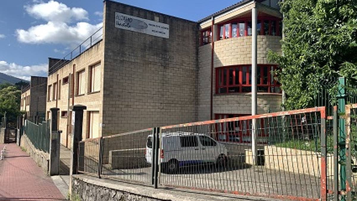 Auzo Biraren bilera gaur, Elizatxon