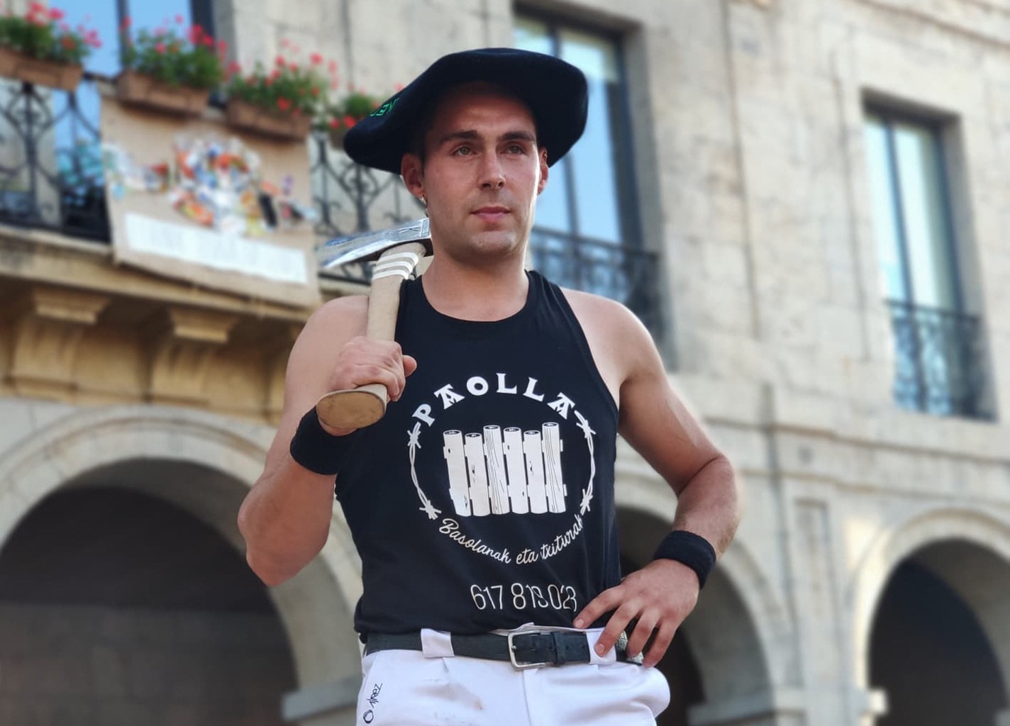 Suharri Rodriguez 'Paolla' aizkolaria hirugarren mailako finalera sartu da
