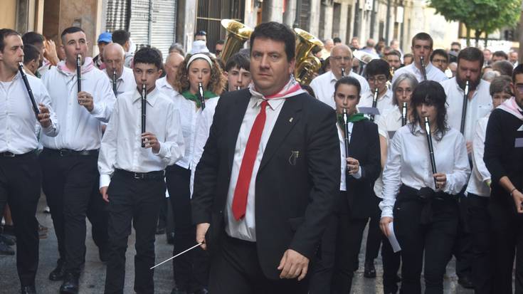 San Joan kontzertua eskainiko dute gaur Hernaniko Musika Bandak eta Hernaniko Txistulariek, Plazan