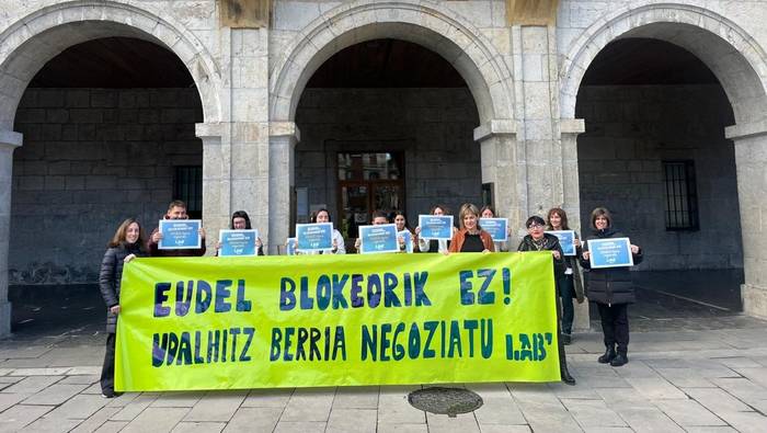 EUDELen blokeoa salatu du LABek Astigarragan eta Hernanin