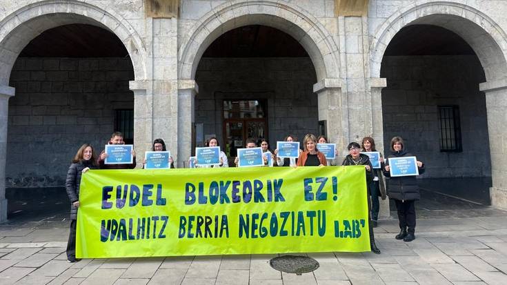 EUDELen blokeoa salatu du LABek Astigarragan eta Hernanin