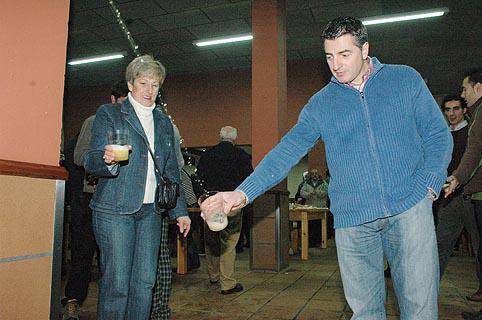 Oraindik ere badago aukera, sagardoa txotxean dastatzeko