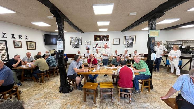 Kantu afaria,  ostiralean Gure Izarra elkartean