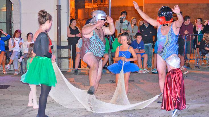 Kañonazotik zirkura, etenik gabeko festa