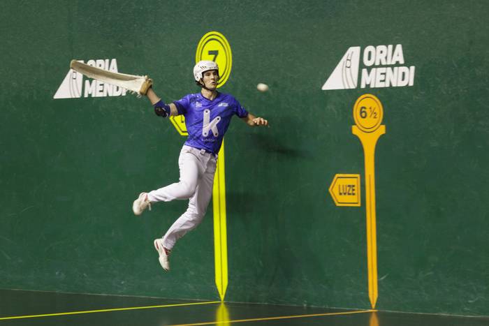 Oriamendi 2010 enpresak erremonte profesionalaren kudeaketa utziko du datorren urtearen amaieran