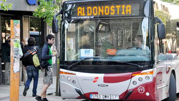 Autobus gorriak linea berria, Donostiara joateko