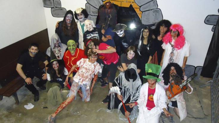 Halloween festara gerturatutakoei eskerrak