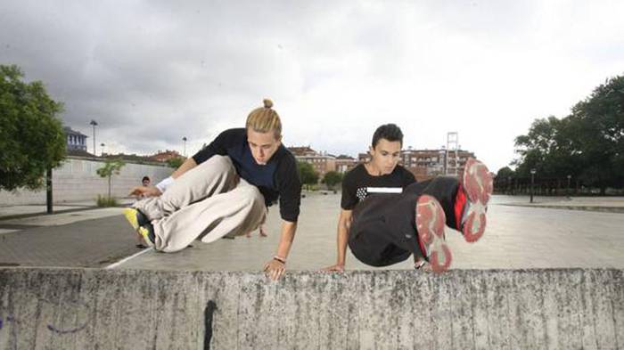 Parkour ikastaroa, asteazkenetik bost saiotan