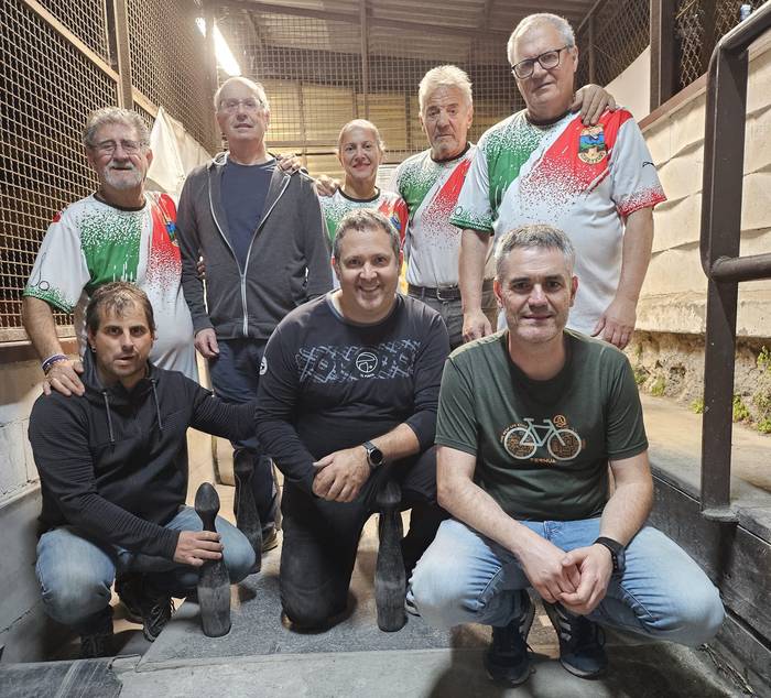 Ur Miak semifinala bihar, Ategorrietan