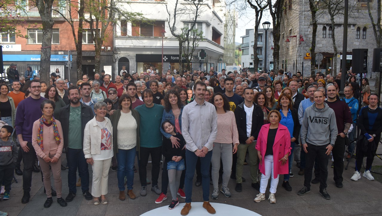 Atzo aurkeztu zuen Hernaniko EH Bilduk Udal Hauteskundeetarako zerrenda