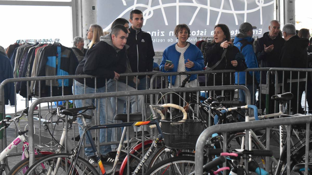 Bigarren eskuko bizikleten azoka berezia, larunbatean