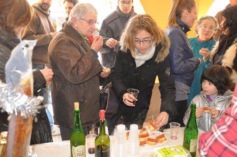 Portuko plaza gainezka, Santo Tomas ospatzeko