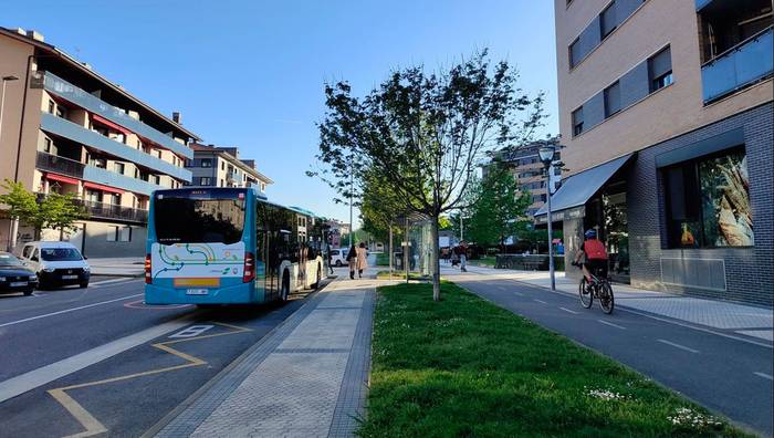 Azken bi urtetako autobus zerbitzu publikoaren errepasoa, kexak eta iritziak