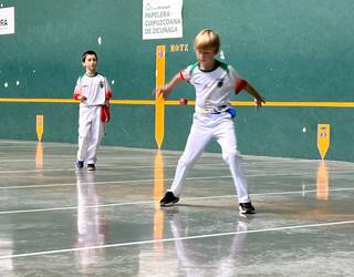 Gabonetako Txapelketako alebinen eta benjaminen finalak, gaur