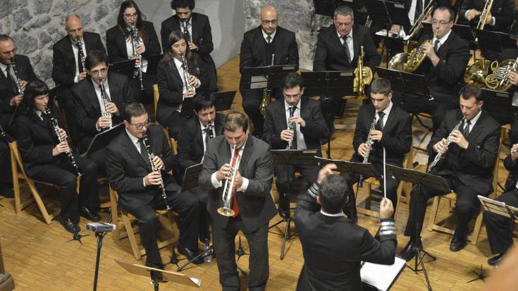 Musikalean gaur, herriko kaleak girotzeko