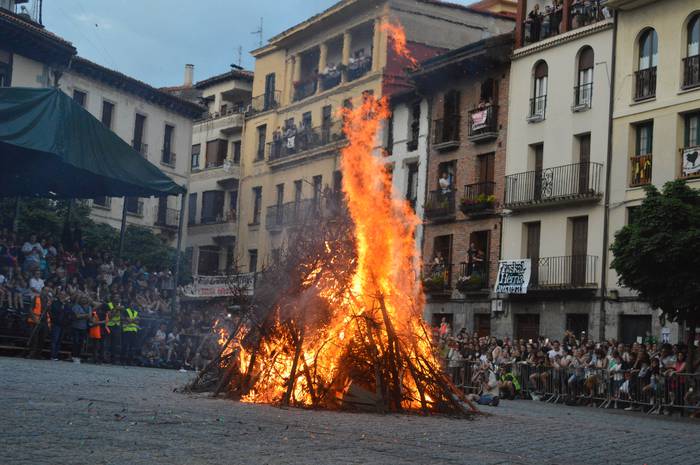 San Joan jaiei  buruz, gaur