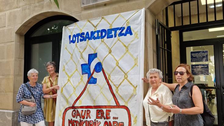 DOPAk salatu du medikuen falta Donostialdeako Etengabeko Arreta Guneko zentrotan