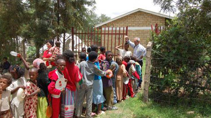 Etiopiako umezurtzentzat dirua biltzeko ekimena aurkeztu dute