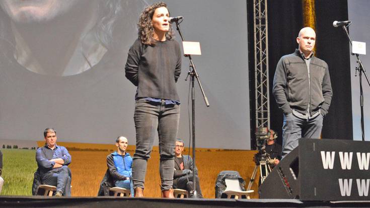 Apuntatu zure agendan: Bertso Gutiziak, apirilean!