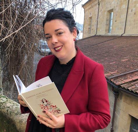 'Kamisoi zuri  zetazkoa' liburuari buruz, gaur