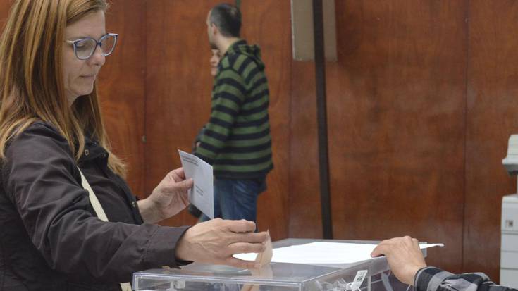 Datorren igandean bailarako 20.200 herritar inguru daude deituta, botoa ematera