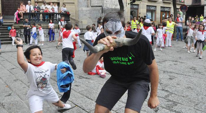 «San Ferminetara, ondo pasatzera...»