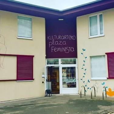 Komunikazio feminista eta irrati komunitarioa