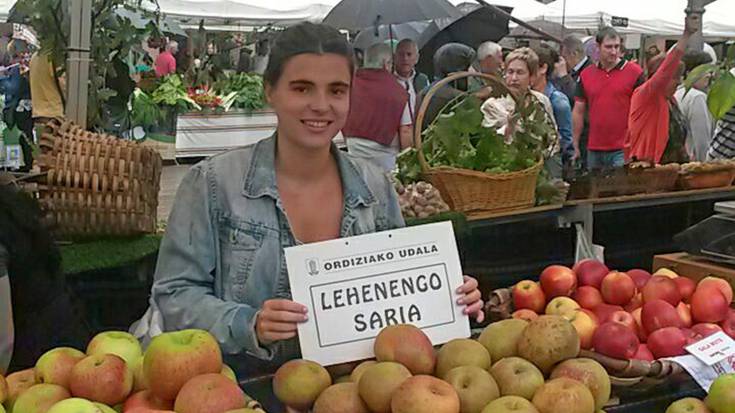 Zabaloenea baserriak jaso du aurreneko saria