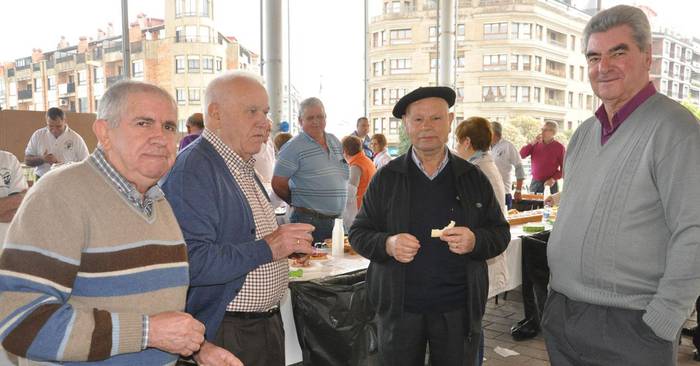 Sorterriarekin konektatzeko aitzakia perfektua  izan zuten askok, asteburuan