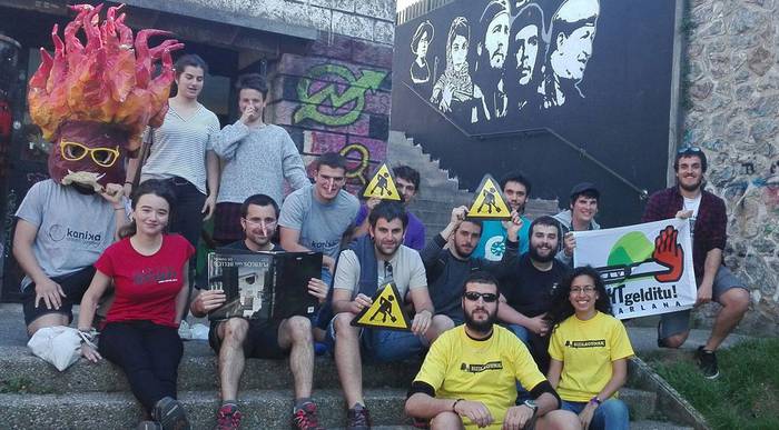 «Gazte mugimendu zabal eta anitza», bilduta