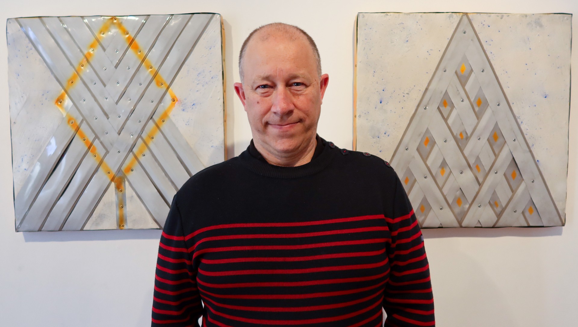 Aitor Ruiz de Egino hernaniarraren 'Mezundia' erakusketa ikusgai, Donostiako Arteztu galerian