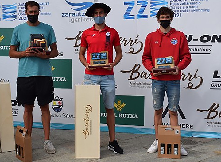 Enaitz Goñi bigarren Zarauzko itsas zeharkaldian