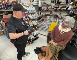 Bailarinak utzi eta mendiko zapatillak erosi