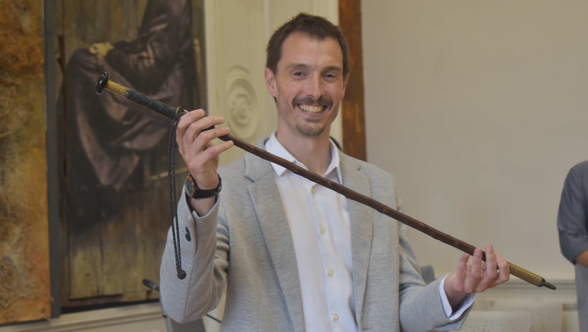 Udal korporazioa berrituta, alkate makila jaso du Xabier Lertxundik berriro