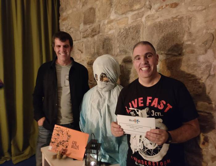 Iñigo Legorburuk irabazi du beldurrezko mikroipuinen saria, eta bigarren izan da Iñaki Sanz-Azkue