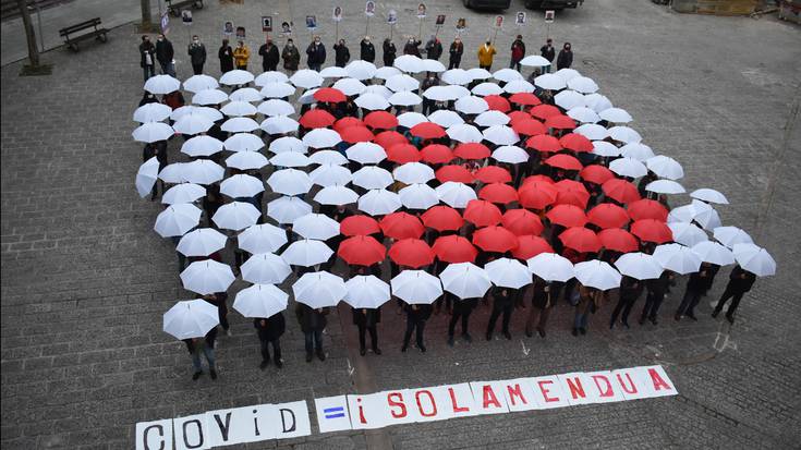 Mosaiko erraldoia, Sarek eta Etxeratek