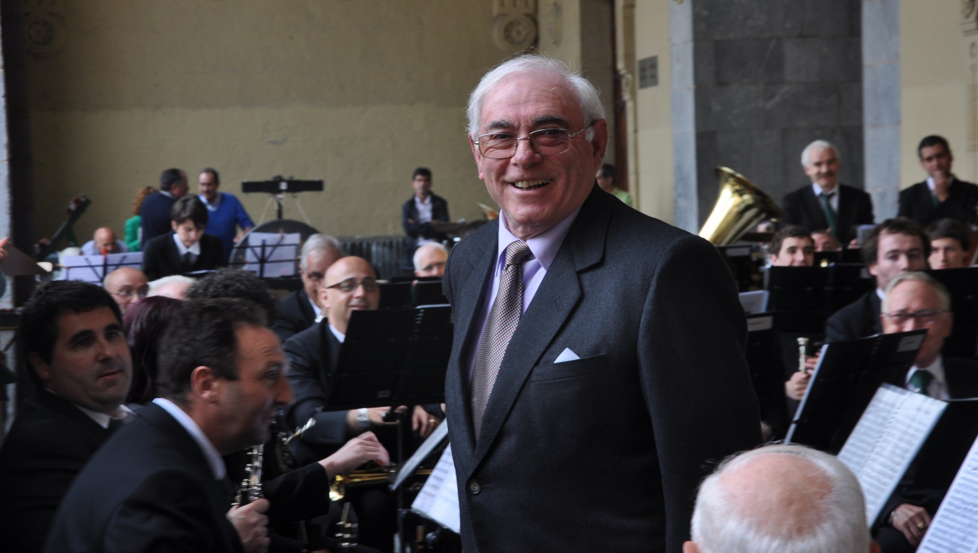 Manolo Sagarna, Musika Bandako zuzendaria izandakoa, hil da