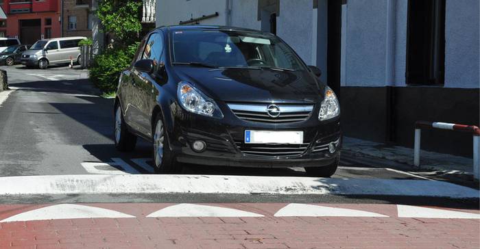 Hernaniarrak kexu dira Portutik Karabelerako  bidean jarri dituzten konkorrengatik