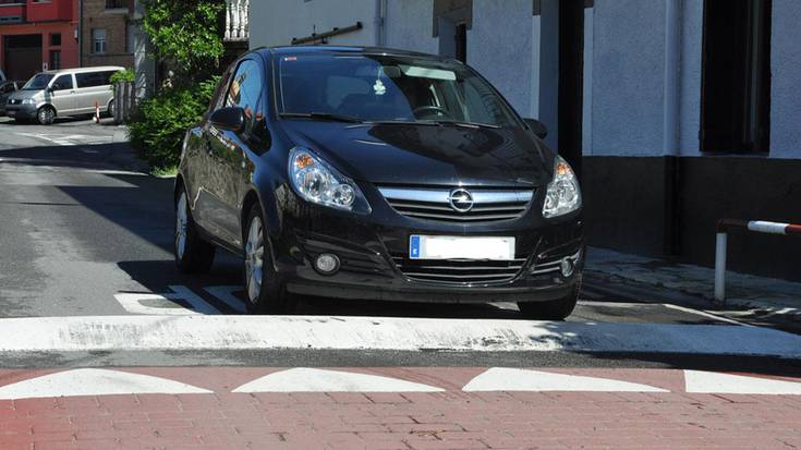 Hernaniarrak kexu dira Portutik Karabelerako  bidean jarri dituzten konkorrengatik