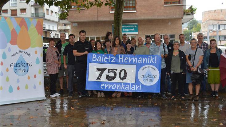 Lan munduan ere euskeraz, erronkaren azken hilabeteak hauspotzeko