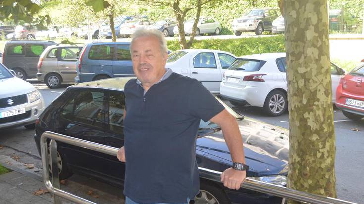 «Lehen hilabeteetan papera erosteko ­ere dirurik ez zegoen eta gogorra zen»