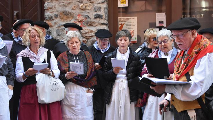 Musika Bandaren kontzertua eta Kantu Jira, Euskal Jaietako larunbatean