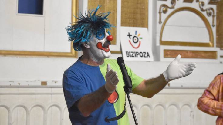 Pirritx, Porrotx eta Marimotots Erriberan arituko dira ostiralean