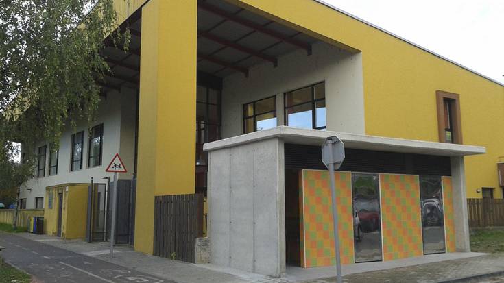 Komun publiko berri bat Haurreskolan 