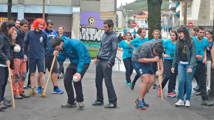 Bosgarren proba, gaur