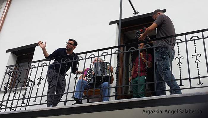 Goizuetarrak, ETBrako saio bat grabatzen