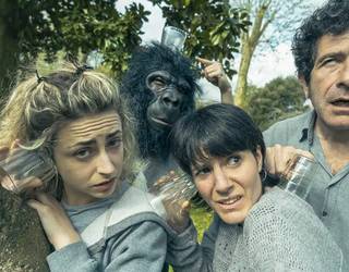 'Bi baso bat ur' antzezlana, bihar Biterin