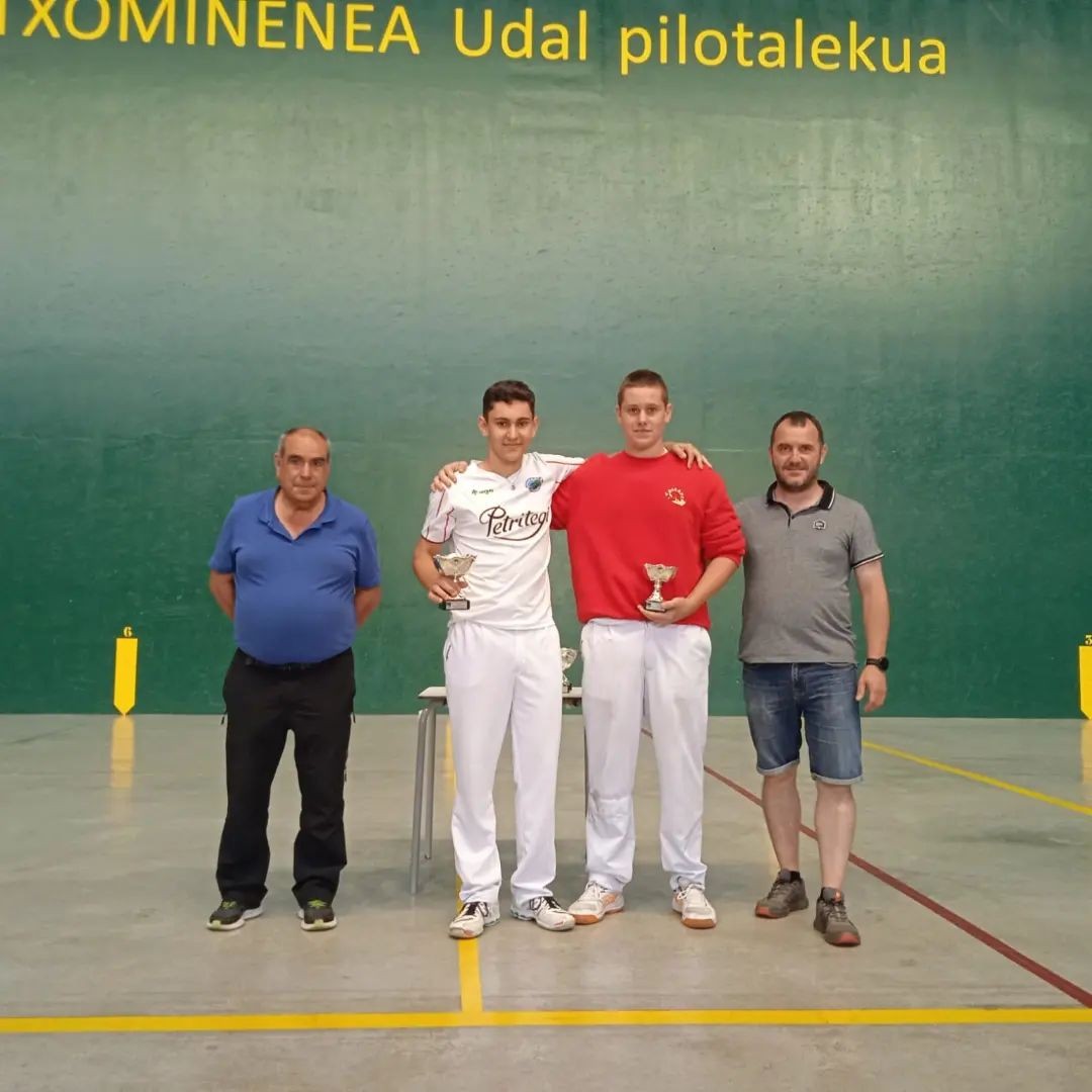 Lau t'erdiko finala galdu du Paul Ojuelek, baina ekialdeko txapeldun izan dira Goñi eta Urdangarin